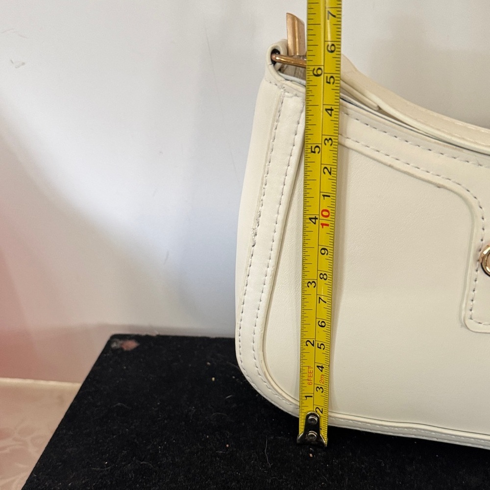 Elegant Black and Cream Women's Handbag plus clear bag -bundle collection set - Picture 11 of 13